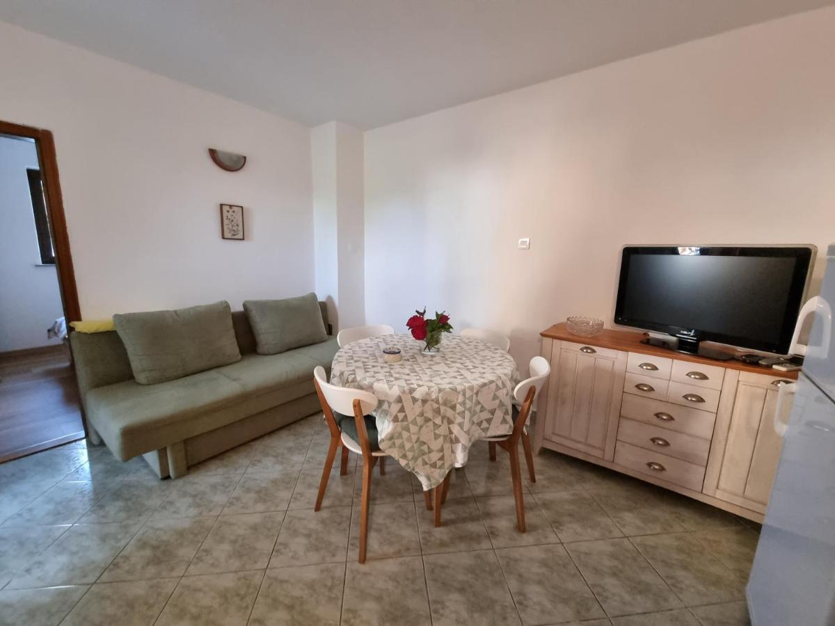 Apartment Marina Порат Екстериор снимка